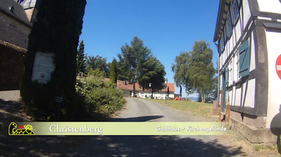 Christenberg: Gasthaus + Kichengelände